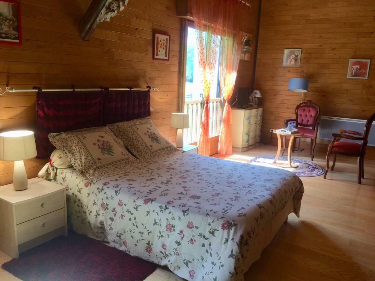 Domaine Du Val De Soux Bed & Breakfast Montgaillard-de-Salies Eksteriør bilde